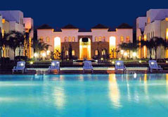La piscine de l'hotel essaouira - hotel ryad mogador essaouira
