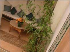 Petit coin salon Marrakech maisons hôtes : Riad Sara srira