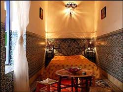 Une des chambres du riad Maisons d'hôte Marrakech Riad Khmissa