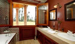 Salle de bain de la Suite Moulay location villa marrakech - Villa Palais Mehdi